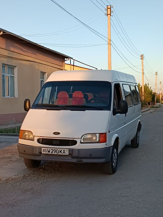 Ford tranzit( mikroaftobus) sotiladi, 1995 yil , metan