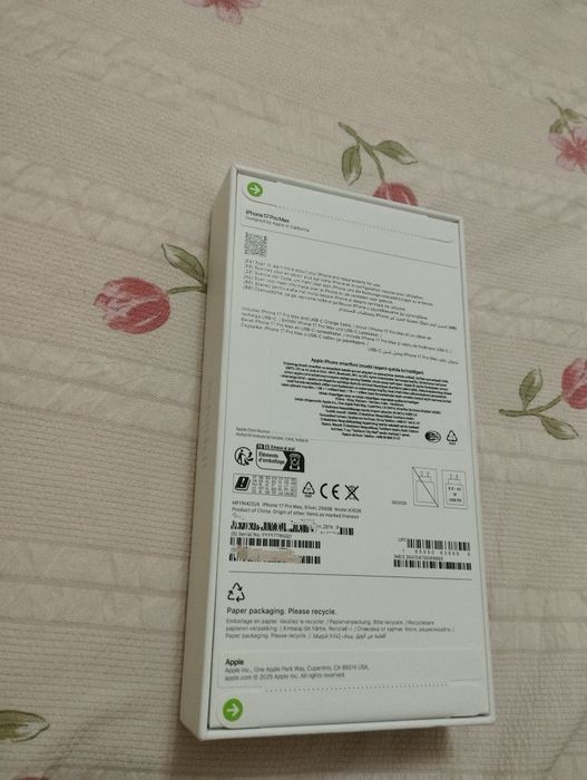Iphone 17 pro max 256 tali engi ochilmagan