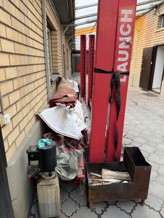 Подьемник для авто