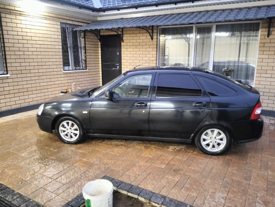 Продам Приору 1 2013 г.в.