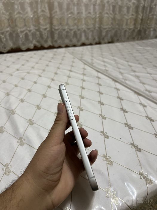 Iphone 17 pro max silver