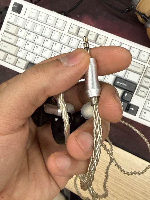 Продаю наушники IEM Xenns Mangird Tea 2