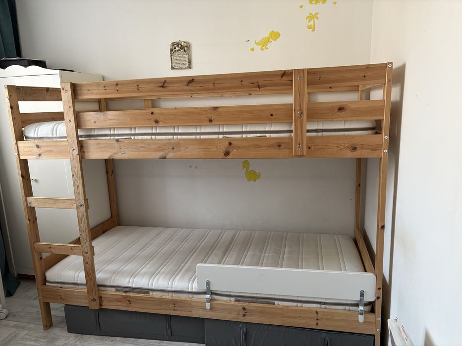 Pat supraetajat ikea