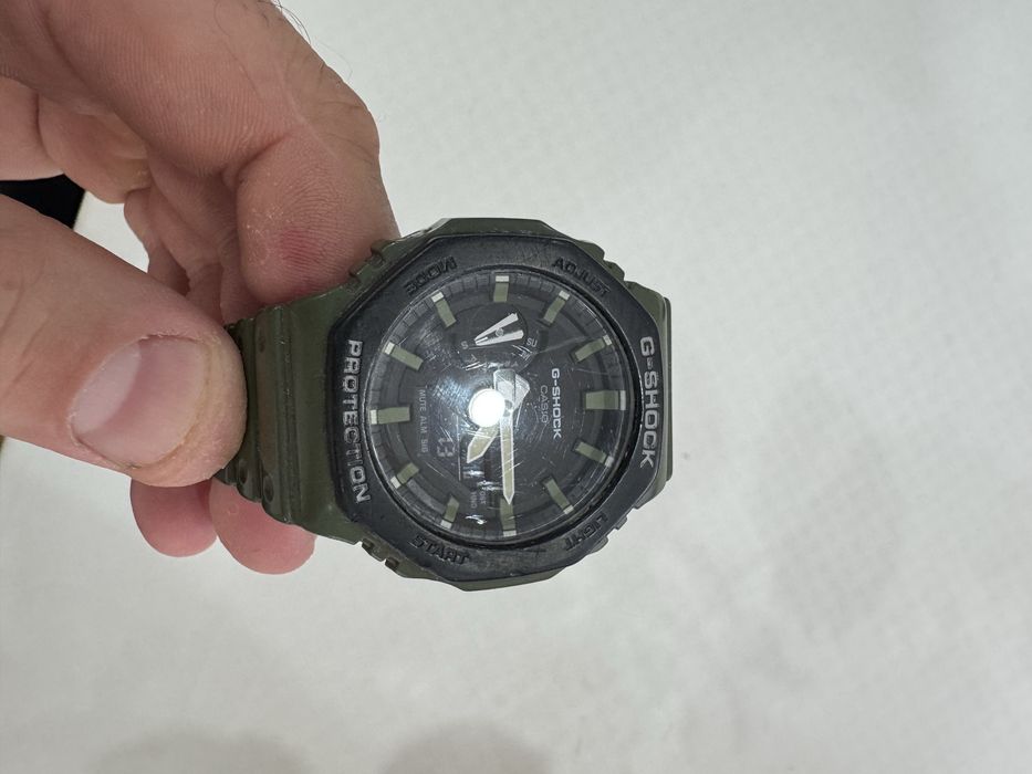 Часы Casio G-Shock GA-2110SU