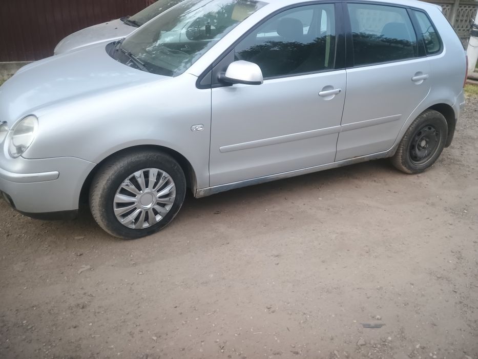Volkswagen polo 1.2 12 valve  dezmembrez