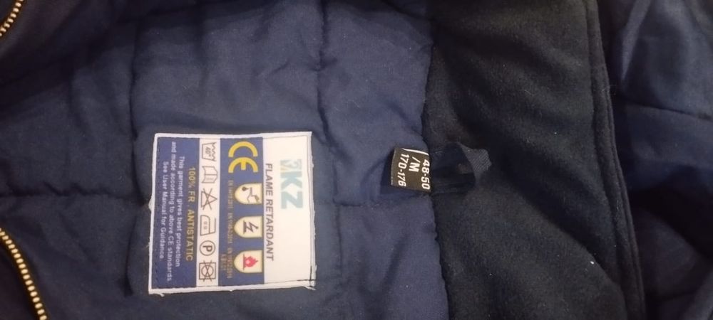 Продам комбинезон зимний