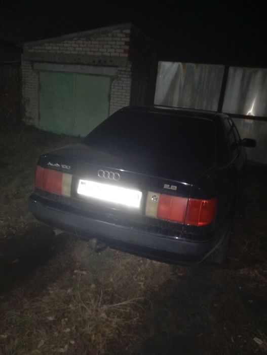 Ауди100 с4 бодрая ,