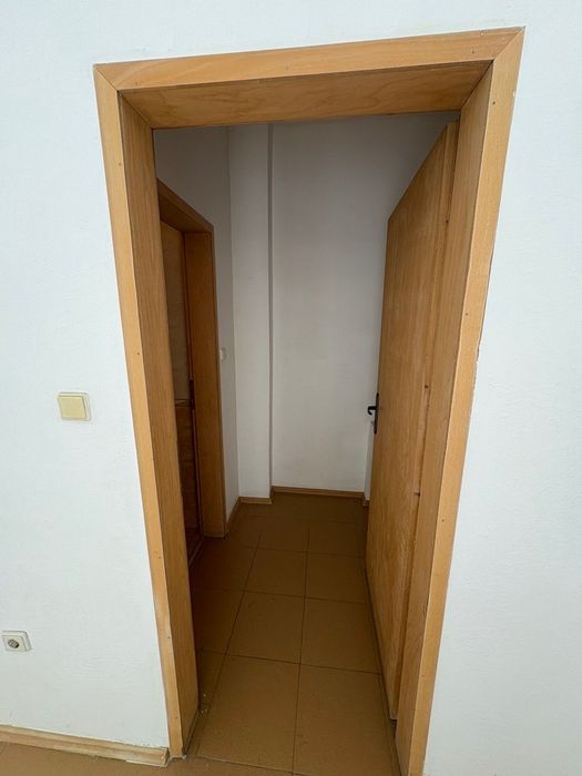 Дава се под наем Магазин в София, Младост 3 - 20 кв.м за 29835 € - Снимка #5