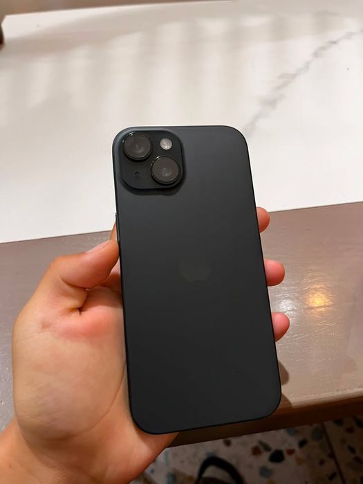 iPhone 15