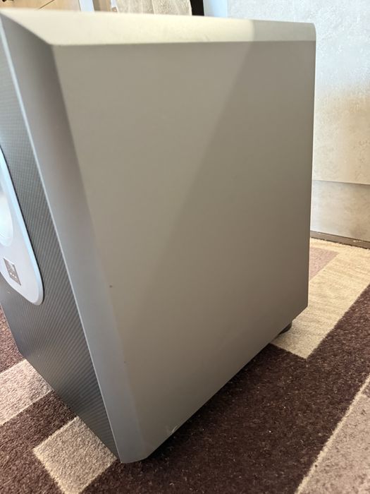 JBL  Sub-200/230 8” Subwoofer Активен