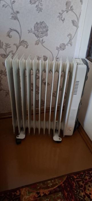Продам масленный обогреватель.