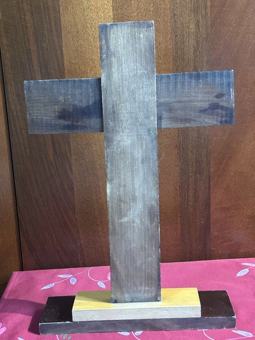 Crucifix Vintage din Lemn cu Isus din Alamă