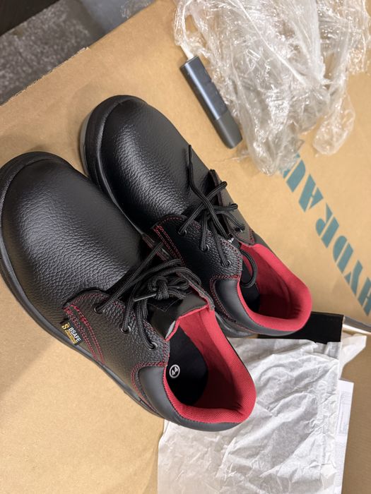 Кожени работни обувки с твърдо бомбе Стенсо Stenso