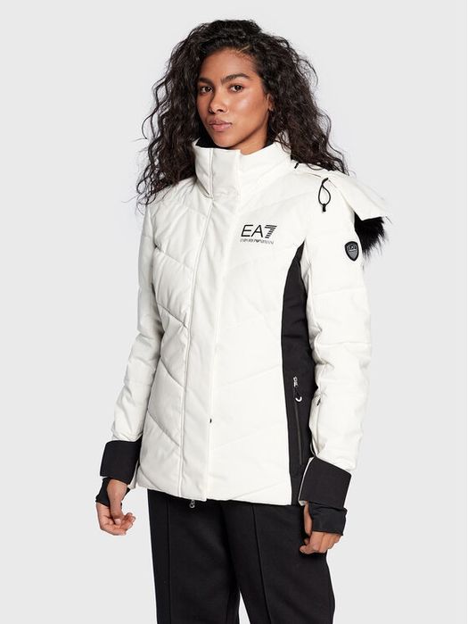 Дамско ски яке EA7 Emporio Armani