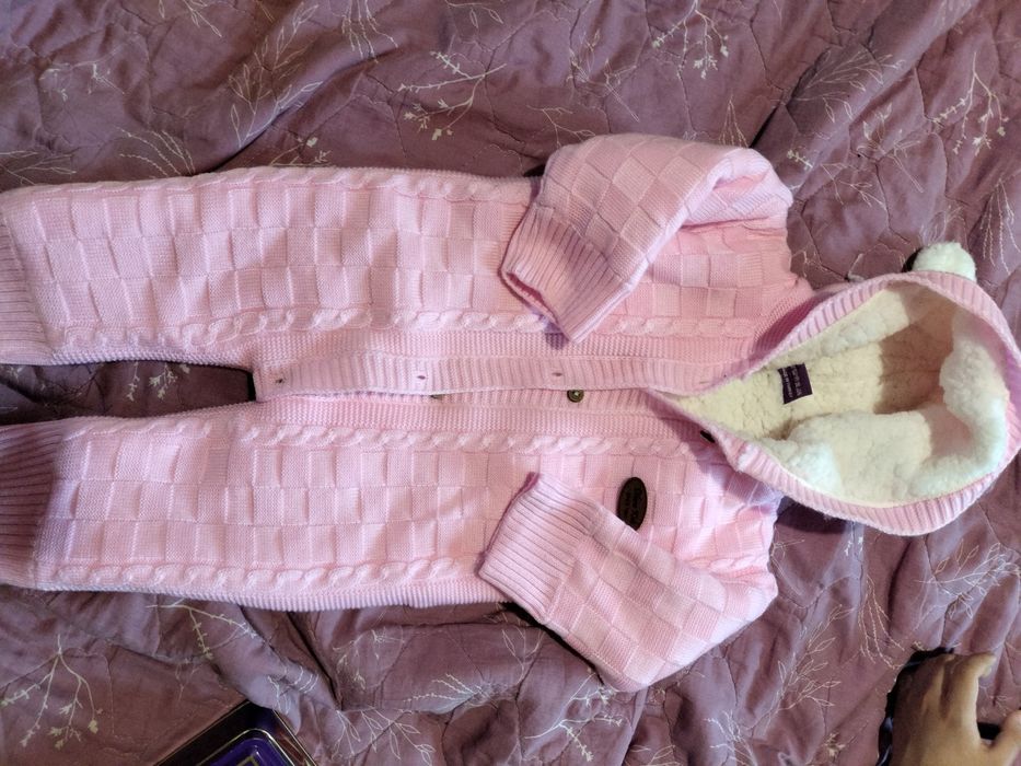 Продам срочно комбинезон.