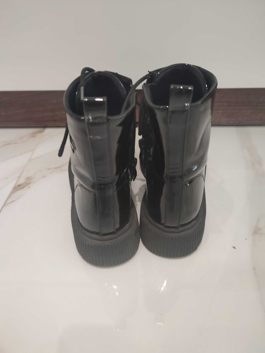 Детски боти, номер 33