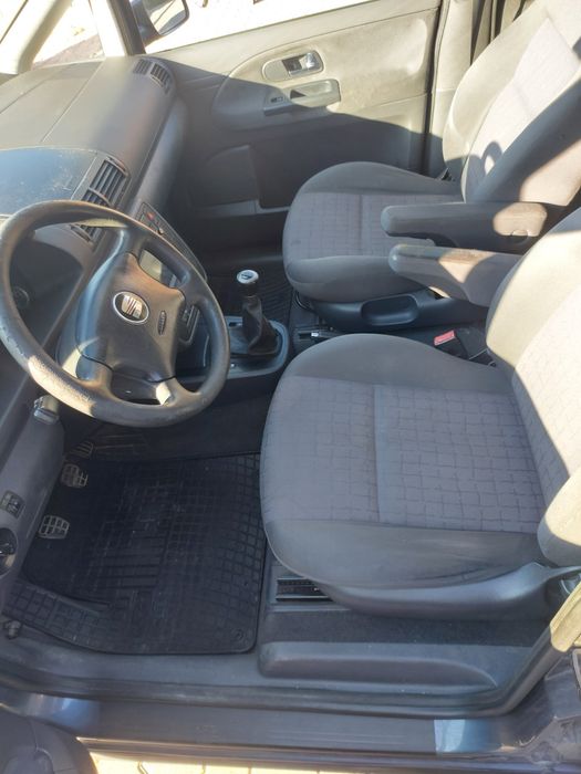 Vând seat alhambra