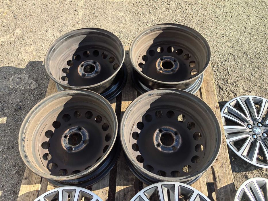 16 цола 4 х 108 мм Пежо / Опел / Ситроен - 6,5 Инча / ЕТ 20