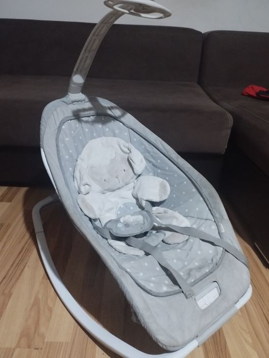 Vând balansoar cuddle lamb ingenuity