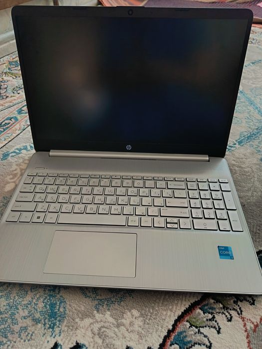 Hp noutbook Core i3-1215U(12-avlod)