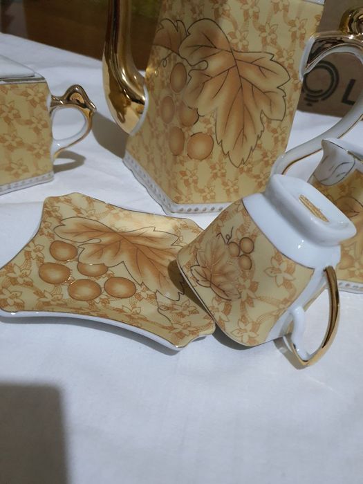 Sariq komplekt germanskiy