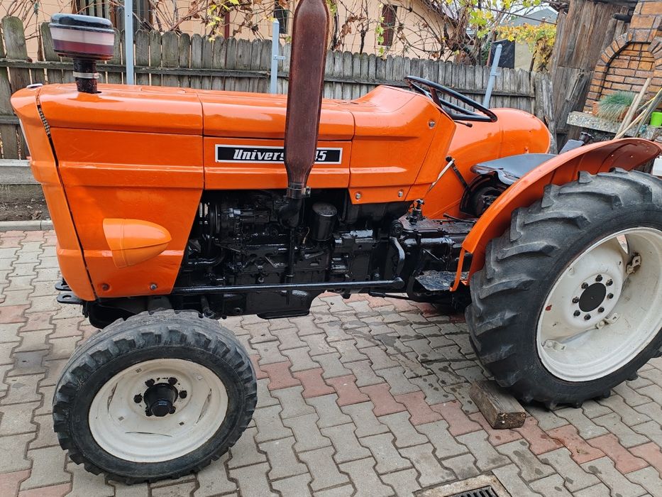 Vând Tractor u 445