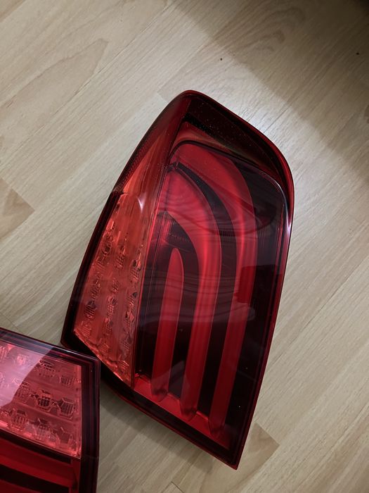 Bmw F10 Стопове с жълт мигач