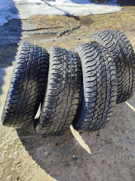 Резина 215,65,16 зима