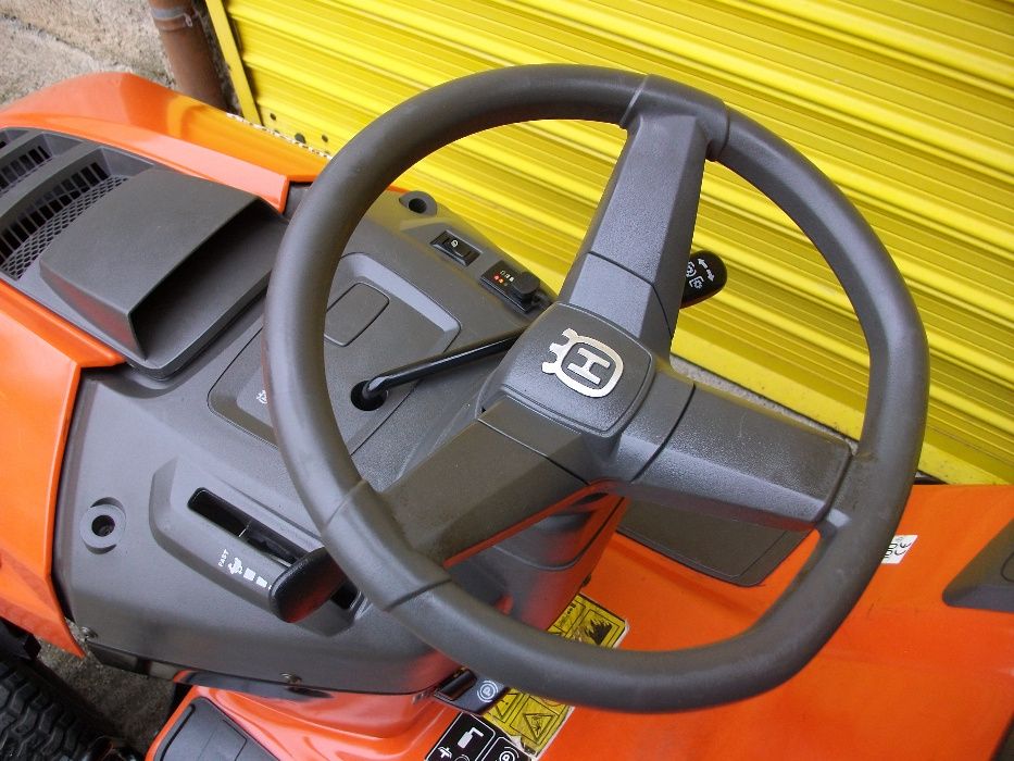 Тракторна Косачака Husqwarna 12.5hp Made in USA