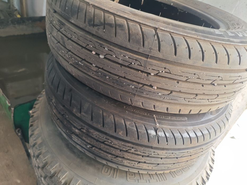 продам пару резин