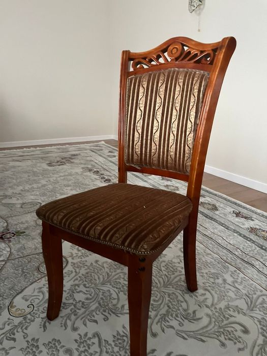 Стулья сатылады!