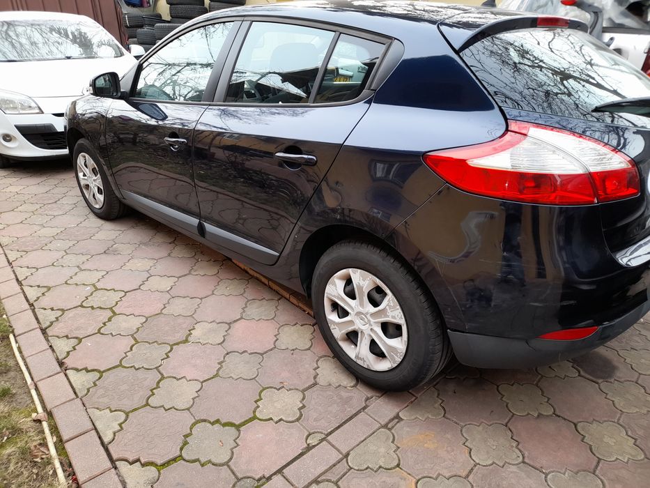 Megane 3 maner usa broasca usa si alte piese