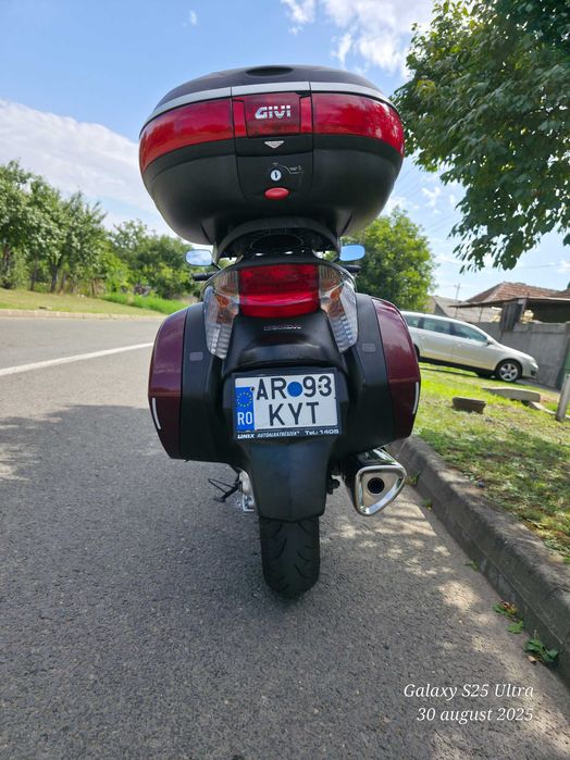 Honda nt 700 deauville 2010