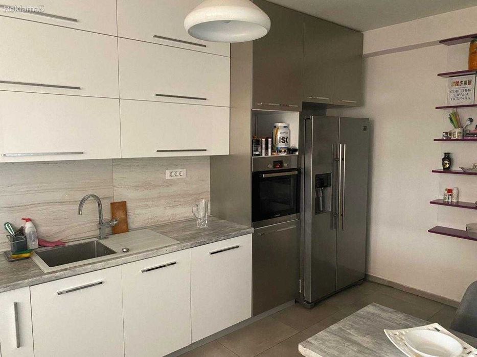 Дава се под наем Двустаен апартамент в Пловдив, Христо Смирненски - 67 кв.м за 408 € - Снимка #2