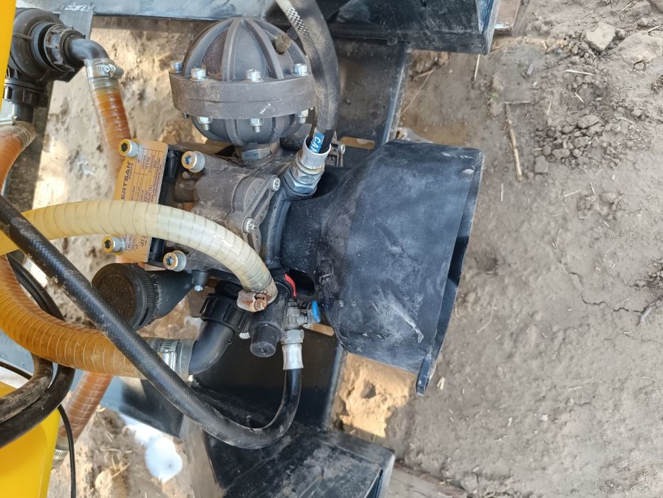 Оприскиватель сатылады