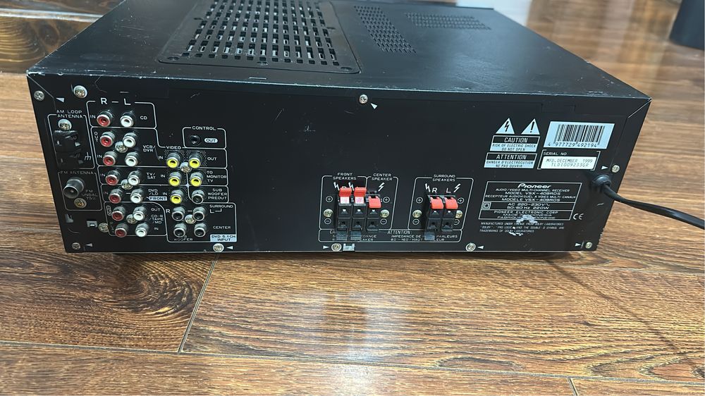 Amplituner Jvc VSX409RDS