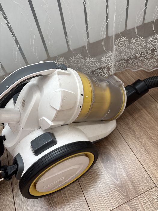 Продам пылесос karcher