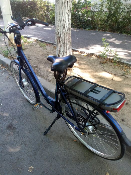 Bicicleta electrică toate piesele sunt Shimano dețin factură și manual