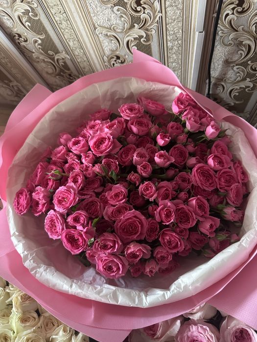 кустовые розы, свежие