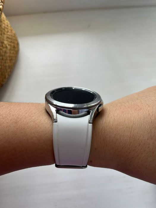 Продам Samsung watch