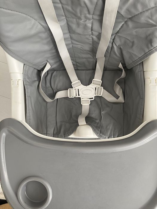 Детский стульчик для кормления