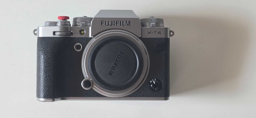 Fujifilm комплект + 2 обектива + аксесоари
