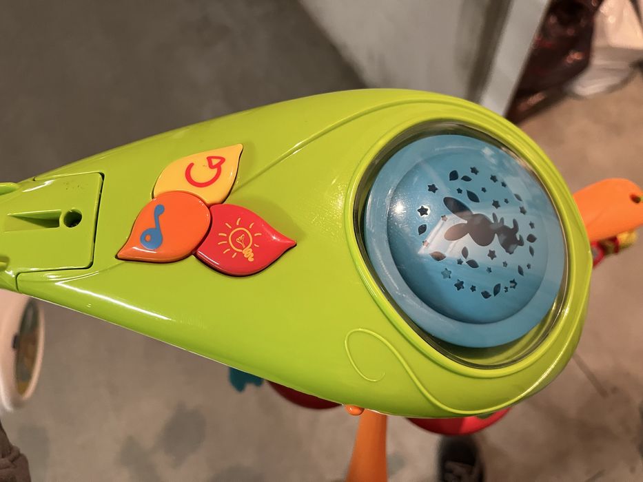 Въртележка за кошара на бебе Chicco