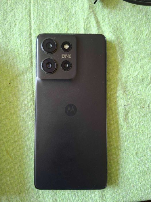 Мобилен телефон Motorola Moto G 75