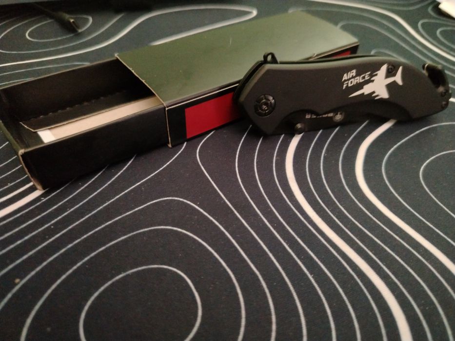 Сгъваема ножка booker