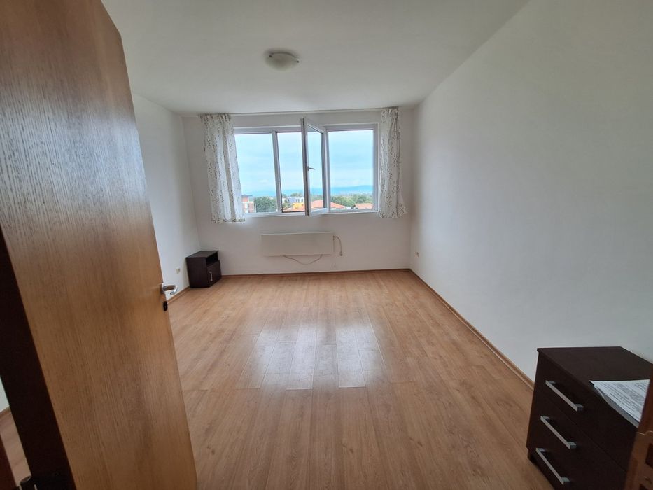 Дава се под наем Двустаен апартамент в София, Горна баня - 75 кв.м за 500 € - Снимка #1