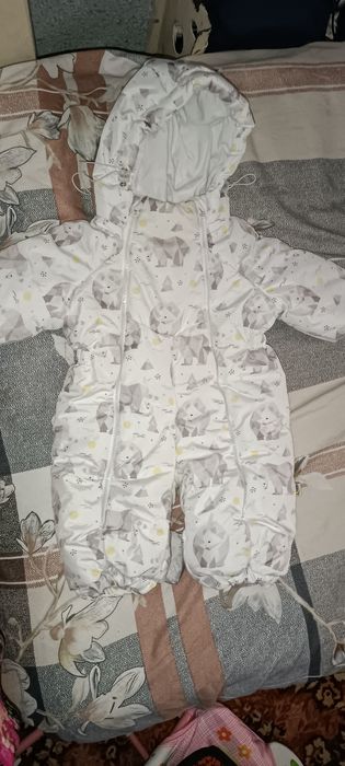 Мальчик 2-3месяца