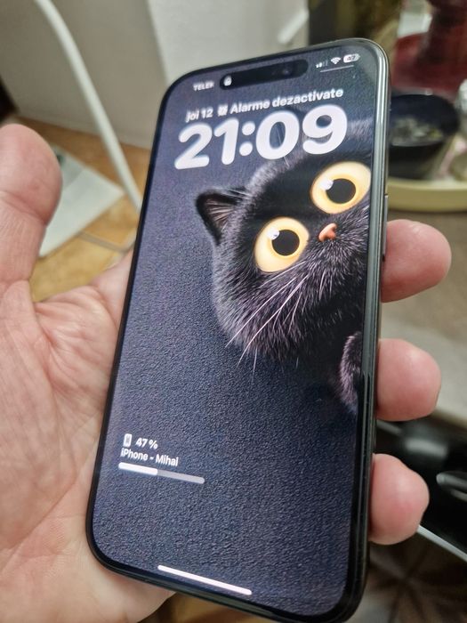 IPhone 15 Pro…liber de rețea