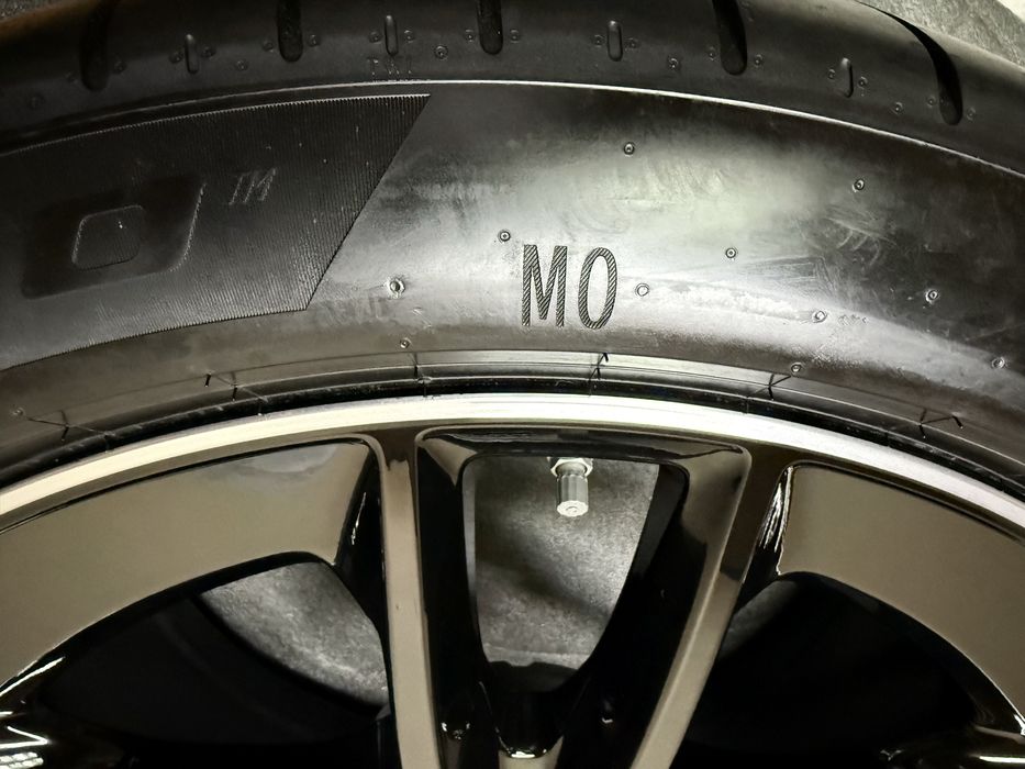 Jante Originale Mercedes Amg ,Gle 167 pe 22 cu anvelope vara !