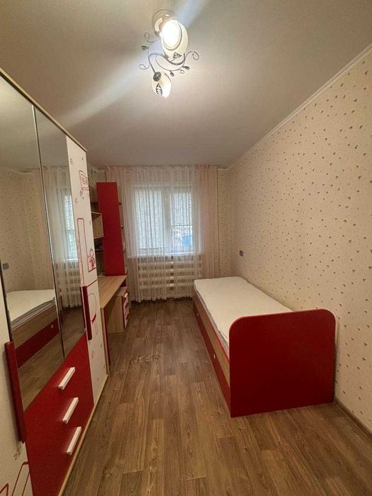Продам 3 ком квартиру в Черемушках на 2 этаже